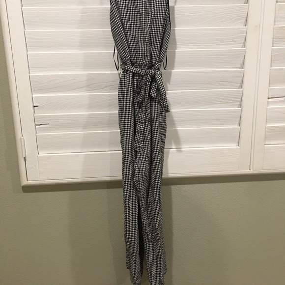 Black and white jumpsuit - Picture 2 of 4